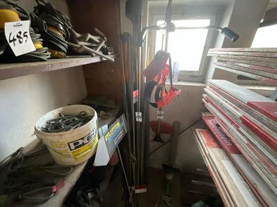 Übersichtsbild von steel poles